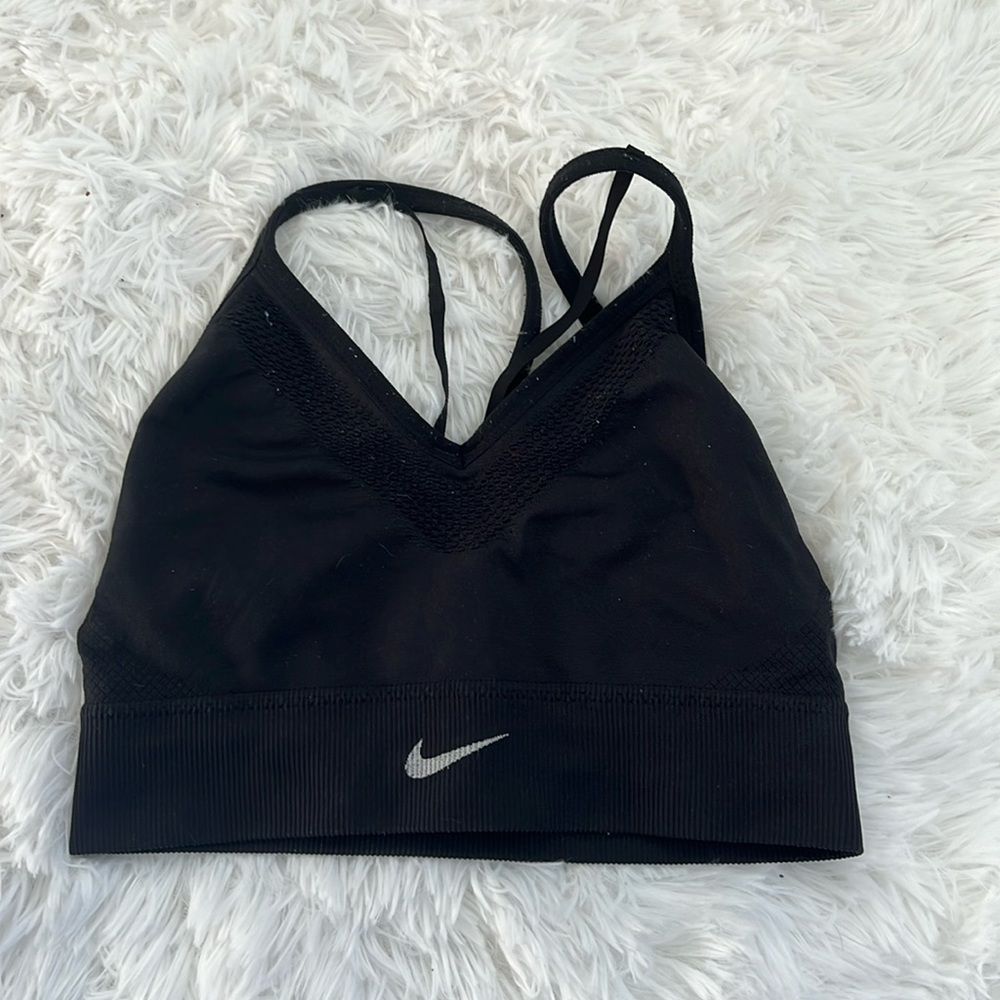 Black Nike sports bra